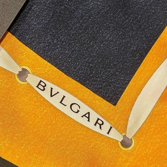 NIB Bulgari scarf
